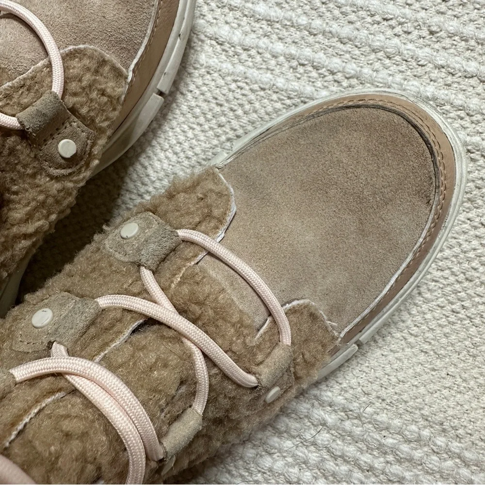 SOREL girls' tan Youth Explorer Cozy Canoe sherpa lace up boots 4 - Picture 12 of 13